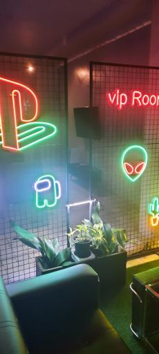 عکس کافه گیم vip