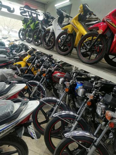 عکس فروشگاه موتورسیکلت پاسبان