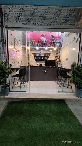 عکس کافه رادیکال