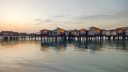 هتل دریایی ترنج