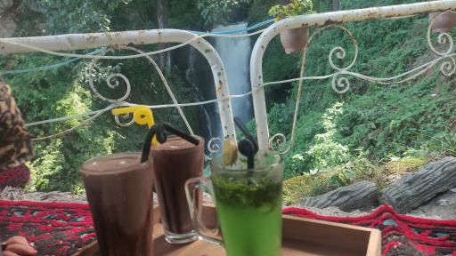 عکس کافه آبشار