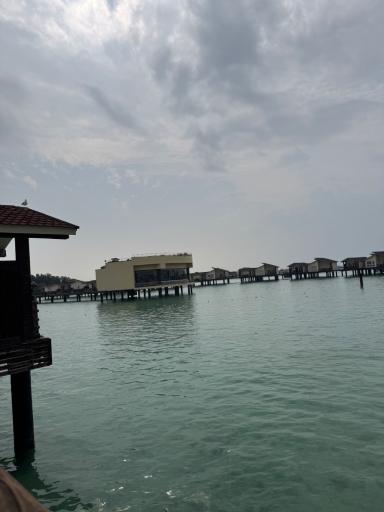 عکس هتل دریایی ترنج