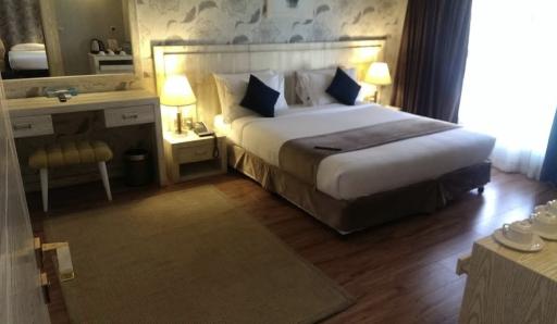 عکس هتل دریایی ترنج