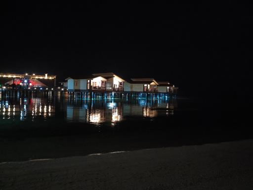 هتل دریایی ترنج