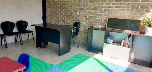 عکس کاردرمانی و گفتار درمانی امید شرق