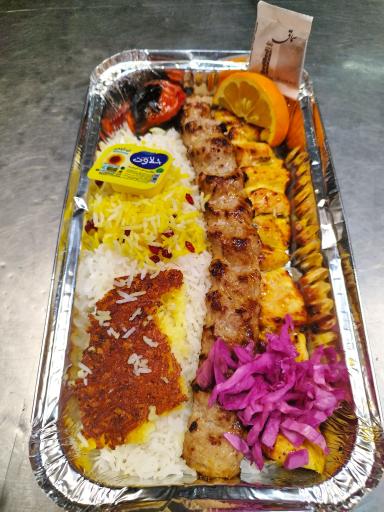 عکس کترینگ نان و نمک ایرانی