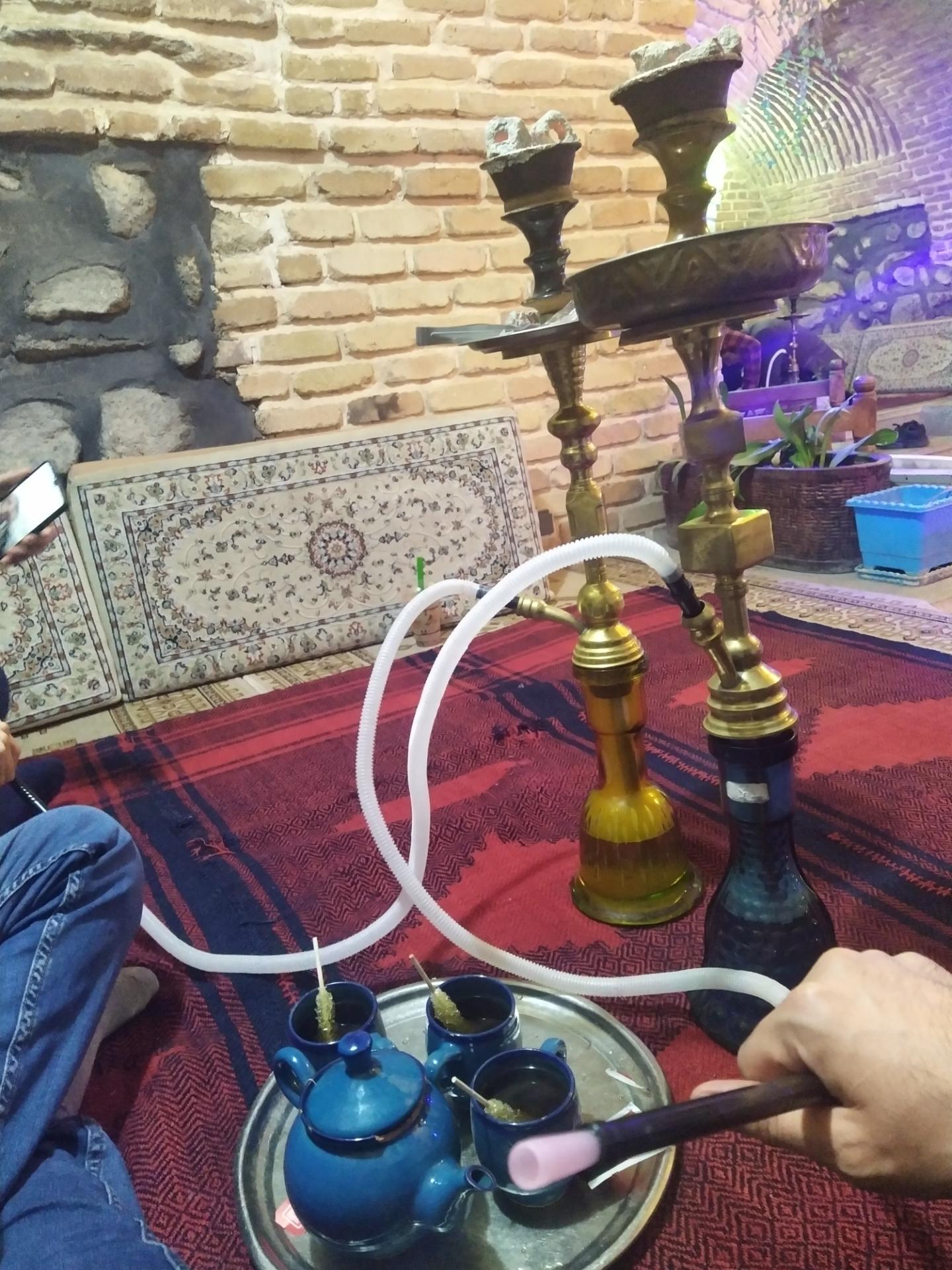 عکس سفره خانه سنتی سراب