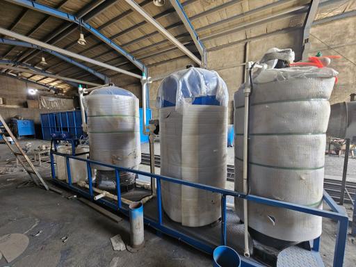 عکس کیمیاگران و پیشروسازان صنعت پارس آب