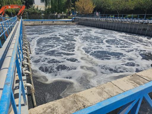 عکس کیمیاگران و پیشروسازان صنعت پارس آب