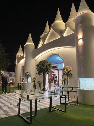 عکس عمارت سپید 