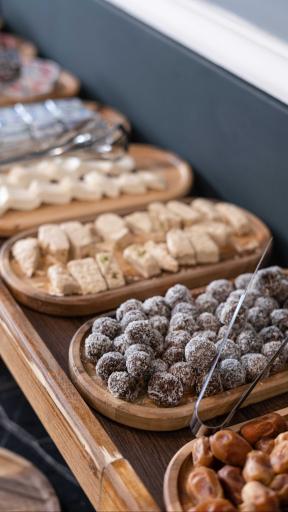 عکس رستوران و کافی شاپ سر گالان