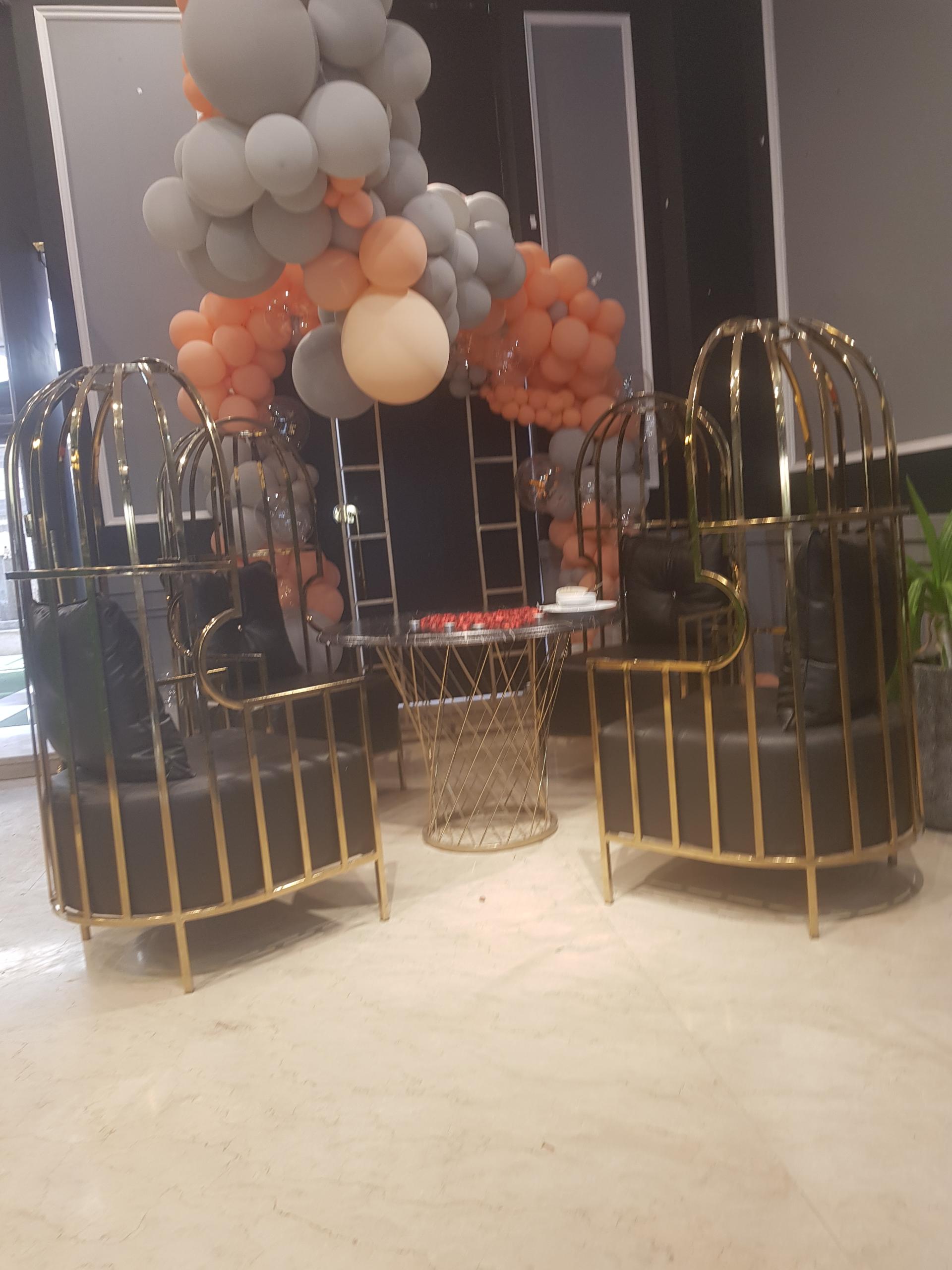 عکس رستوران و کافی شاپ سر گالان