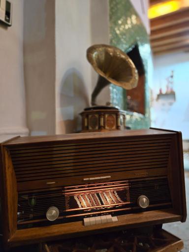 عکس هتل سنتی ددمان