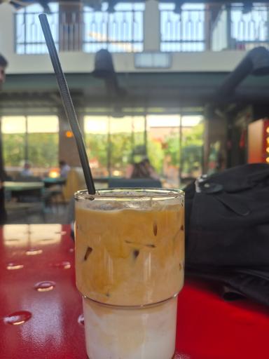 کافه ایستگاه 