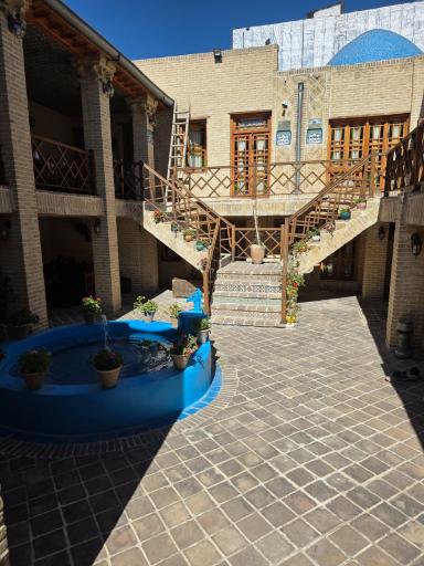 عکس هتل سنتی ددمان