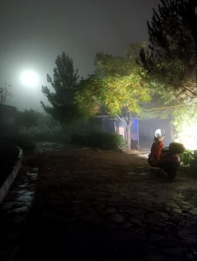 عکس کافه تراس آتشگاه