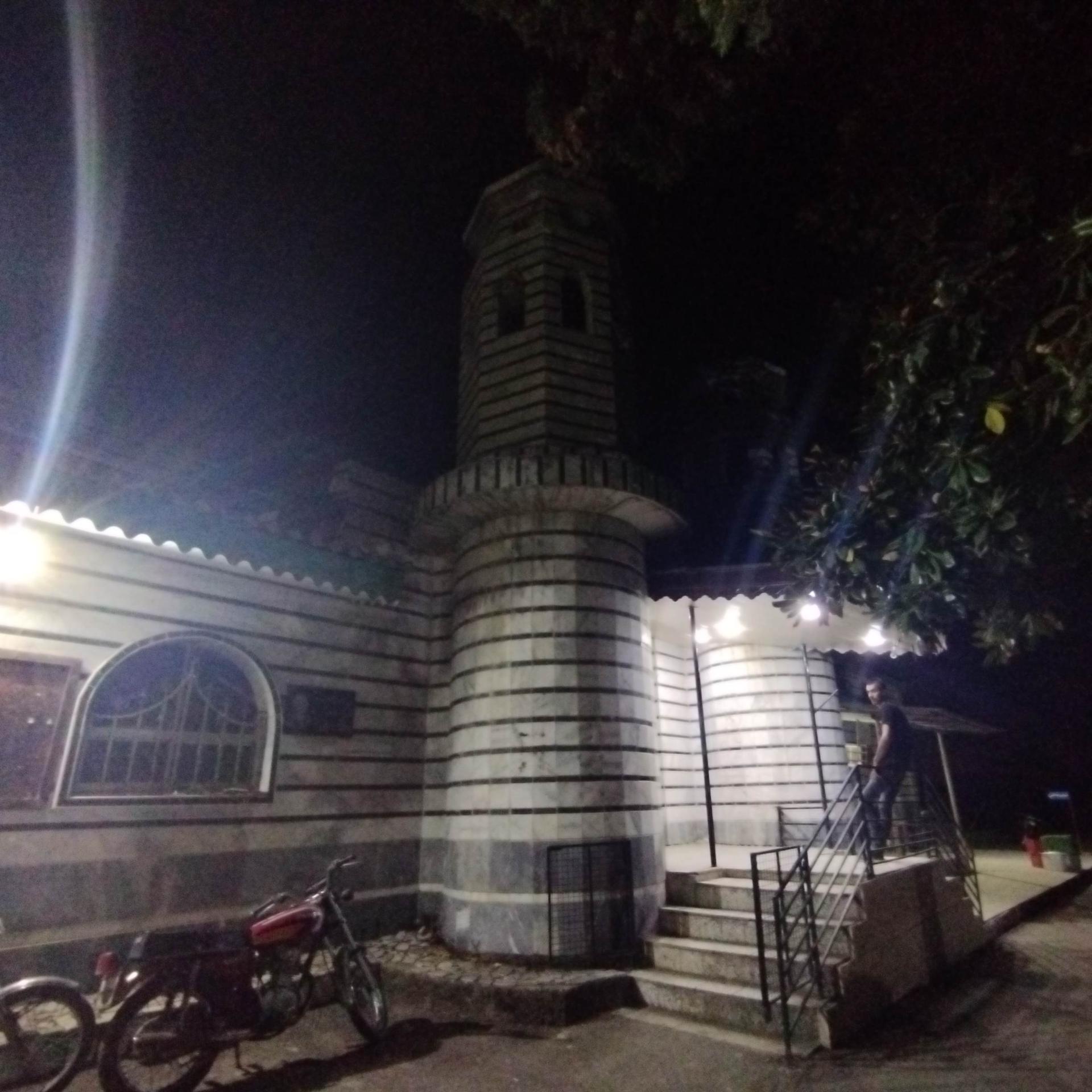 عکس مسجد صاحب الزمان