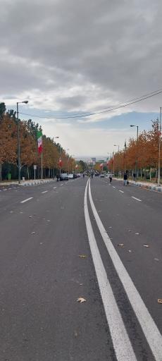 عکس دانشگاه آزاد اسلامی واحد کرج