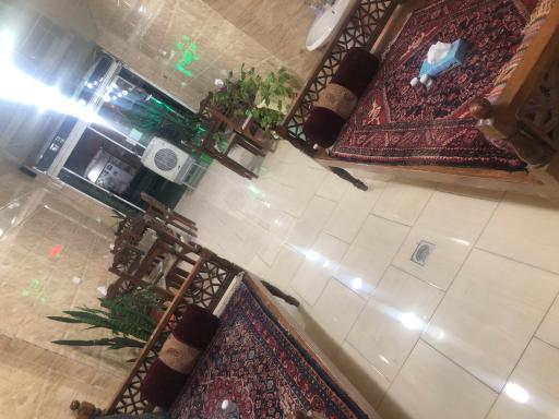 عکس رستوران زیتون