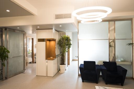 عکس دندان‌پزشکی سینا دکتر مصطفی حیدری