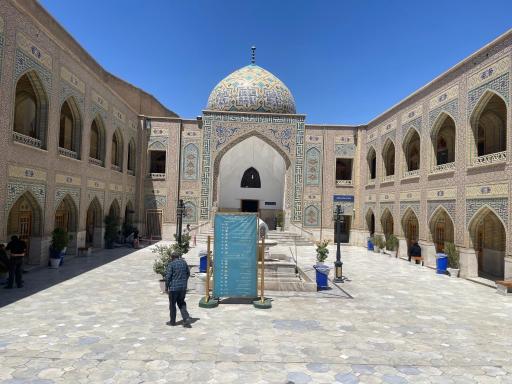 عکس آرامگاه شیخ محمد عارف معروف به پیر پالاندوز