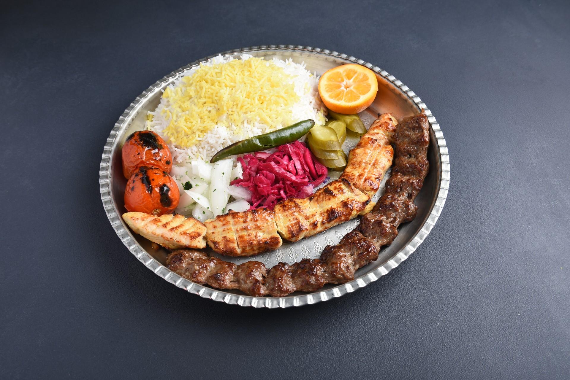 عکس گروه کترینگ طاها شعبه مرکزی