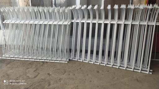 عکس نرده حفاظ حسن پور