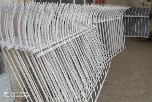 عکس نرده حفاظ حسن پور