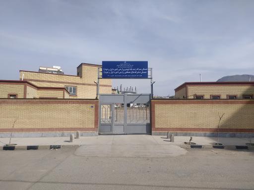 عکس دبستان زنده یاد فریدون زارعی