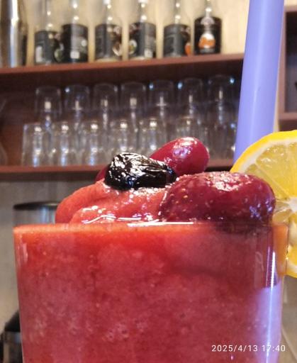 عکس کافه لوکا