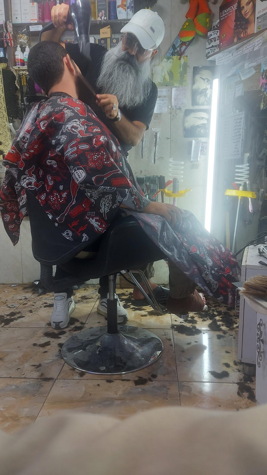 عکس آرایشگاه آقای ریش
