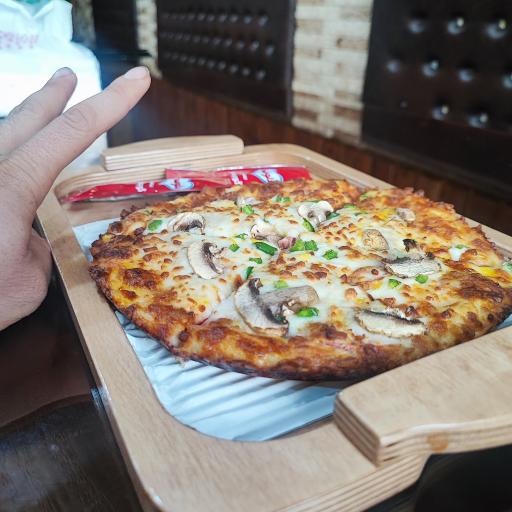 عکس کافه فست فود مزو