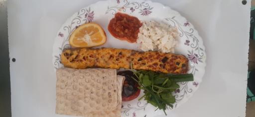 عکس تهیه غذایی و رستوران ترنج