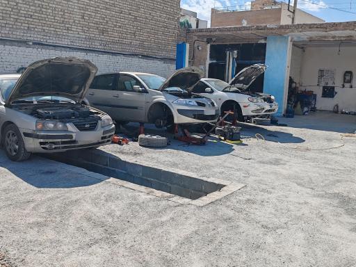 عکس کلینیک تخصصی آچار فرانسه