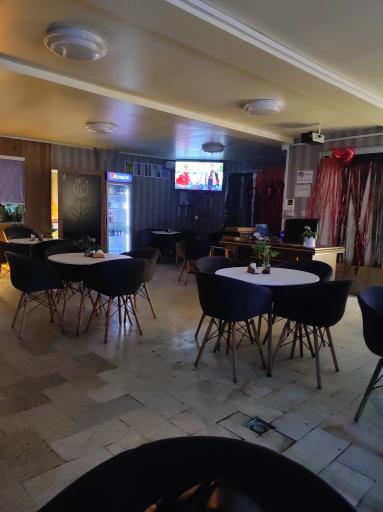 عکس کافه رز سفید