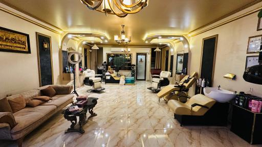 عکس آرایشگاه مردانه ریشه VIP