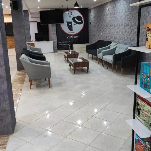 عکس کافه فست فود کافیین 