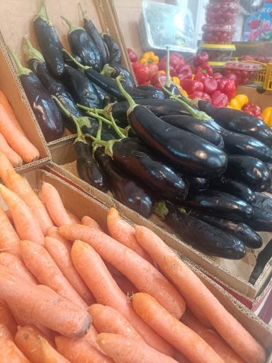 عکس میوه فروشی نوبرانه