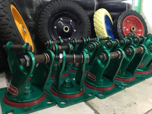 عکس فروشگاه رباط چرخ