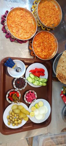 عکس کافه کباب خانم و آقای آبی