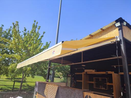 عکس سایبان سازان 