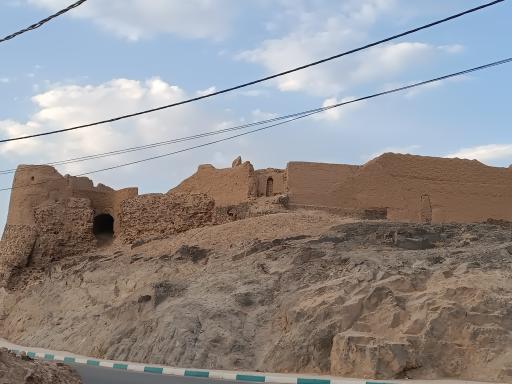 عکس قلعه خورمیز سفلی