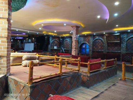 رستوران سنتی آرکاداش