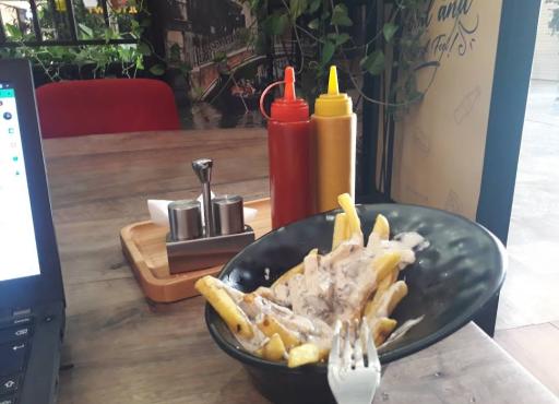 عکس فست فود اچ