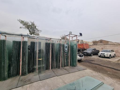 عکس بنگاه شیشه سکوریت نیکبخت