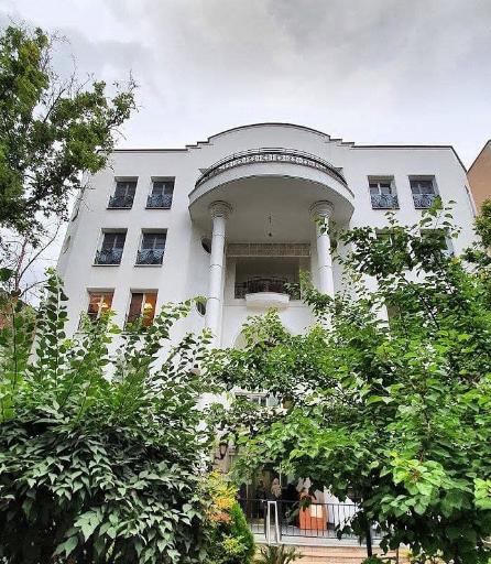 عکس آزمایشگاه مرکزی پاتوبیولوژی