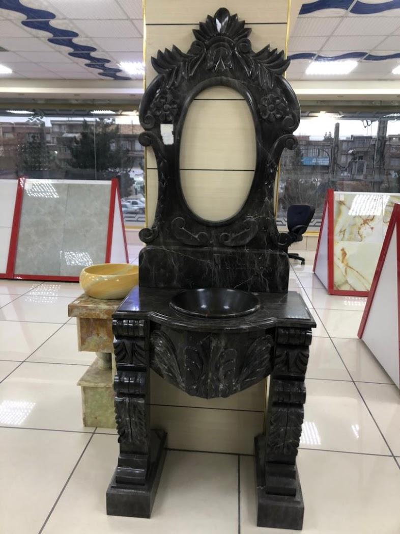 عکس فروشگاه کاشی و سرامیک آرارات