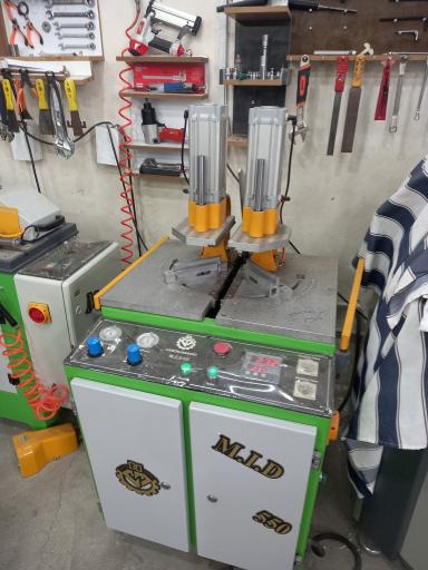 عکس درب و پنجره upvc اوستا