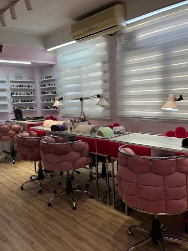 عکس خانه زیبایی هانا 