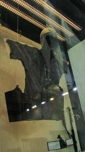 عکس آرامگاه نادر شاه افشار